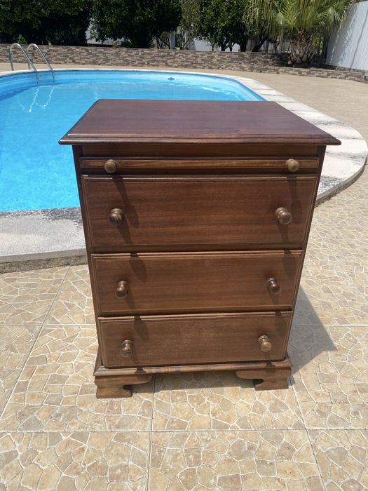 Mesa  de Cabeceira