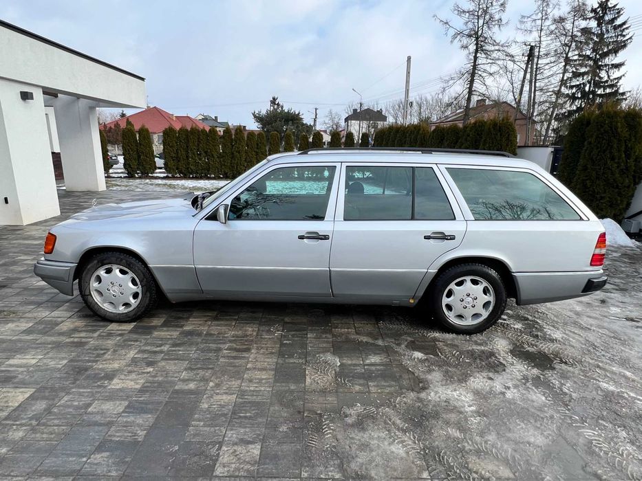 Mercedes-Benz W124 2.8 benzyna 193km