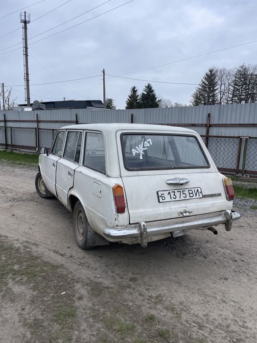 Продається 2 на розборку або цілою