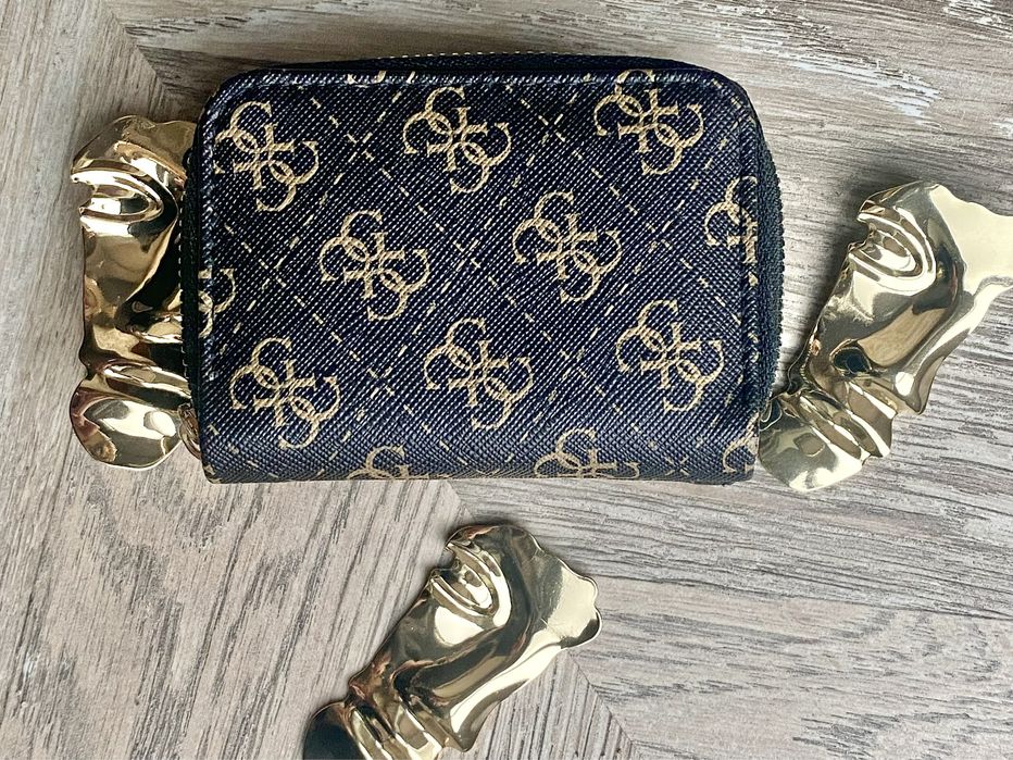 Кошелёк GUESS. Кошелёчек.Гаманець.Монетница.Визитница.