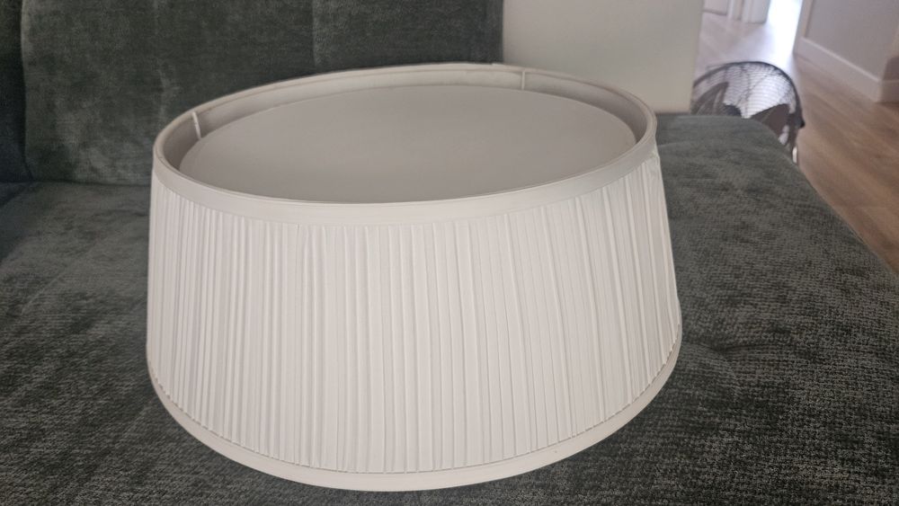 Lampa sufitowa IKEA ÅRSTID 46 cm – biały plafon