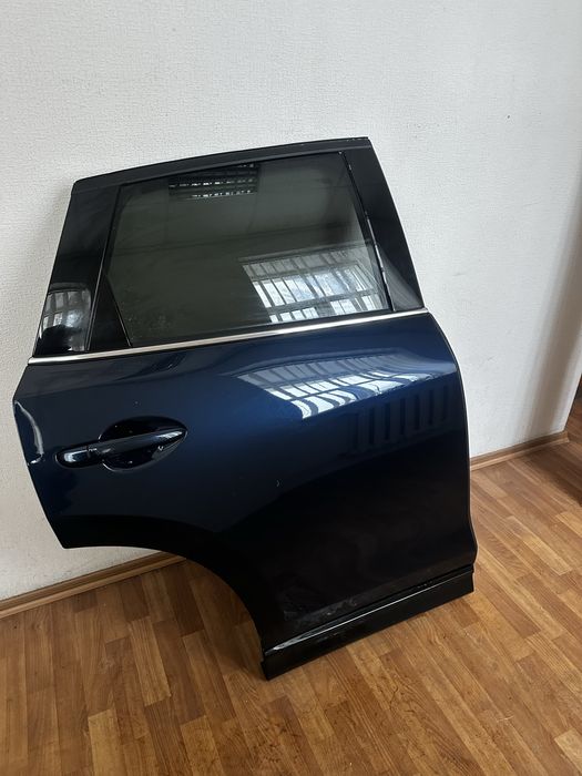 Двері задні права  для Mazda CX-5 2017-2025 оригінал колір 42m