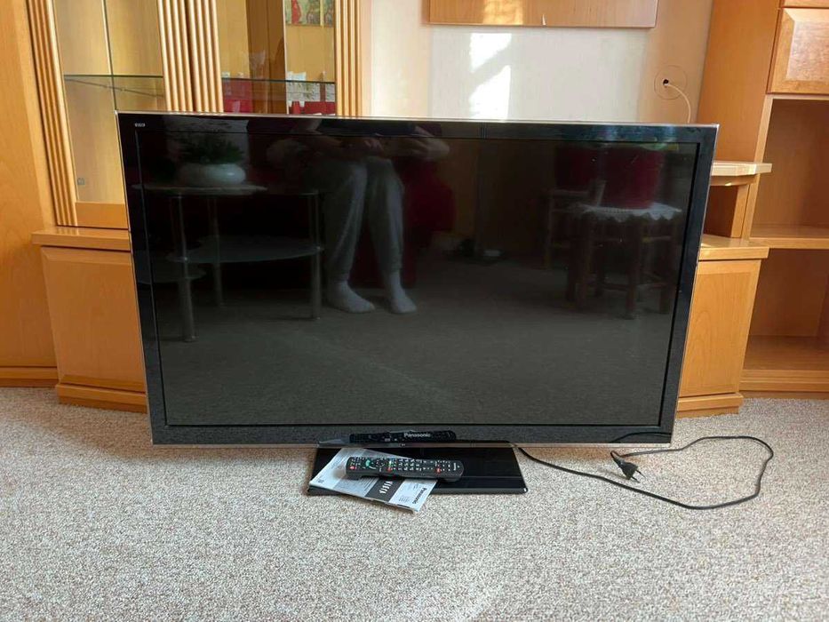 Tелевізор 42"  Panasonic TH-42PZ70E