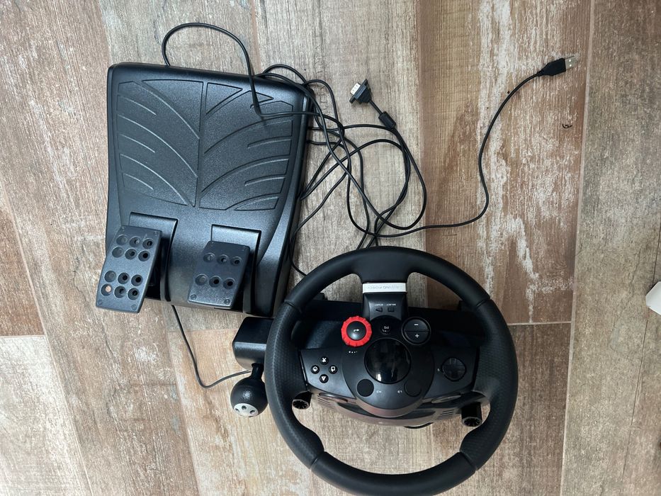 Kierownica Logitech Driving force GT
