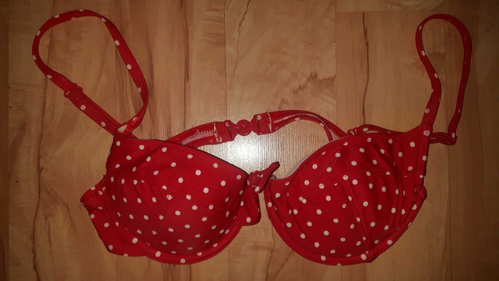 Góra od stroju kąpielowego, biustonosz, roz. 75 B