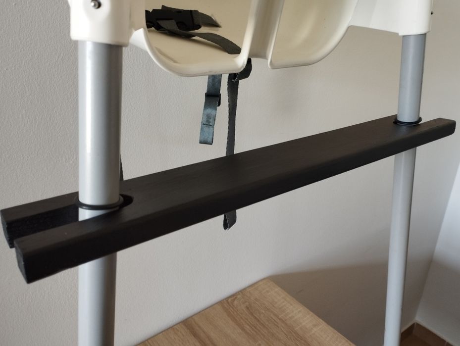 Base pousa pés para cadeira papa bebe