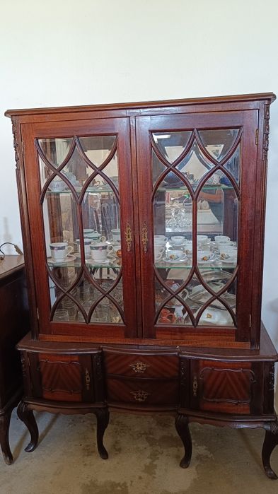 Cristaleira Queen Anne