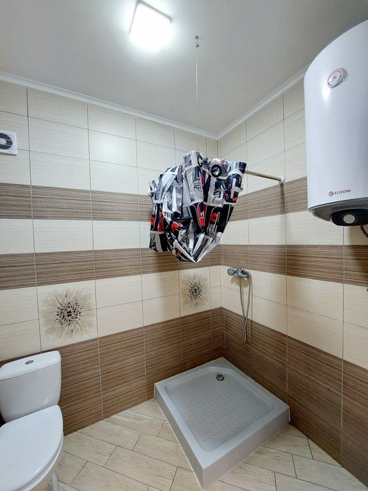 оренда приміщення Зелена. Нежитлове приміщення з євроремонтом.