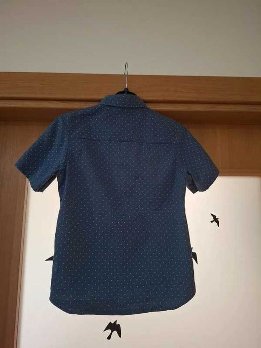 Camisa azul manga curta 5-6 anos H&M