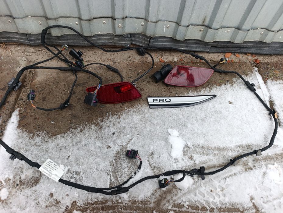 Бампер, проводка антена катафоти VW ID4