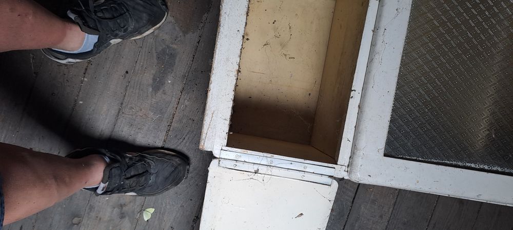 Sprzedam  kredens kuchenny