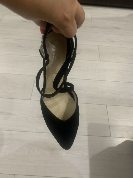 Продам туфлі від грузинського дизайнера