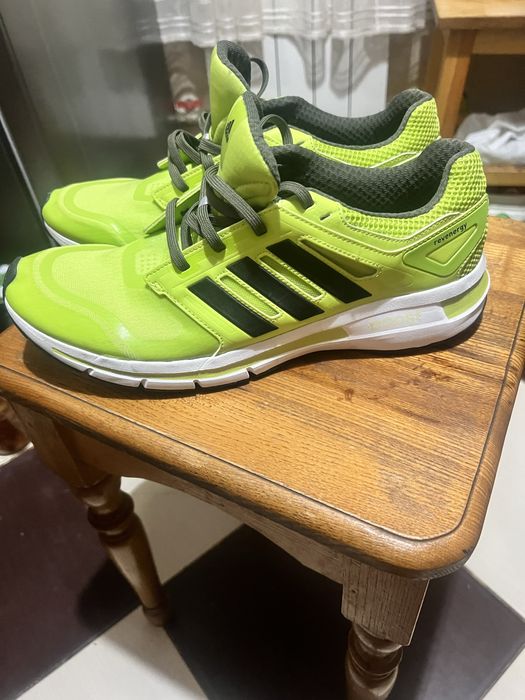 Кросовки adidas boost