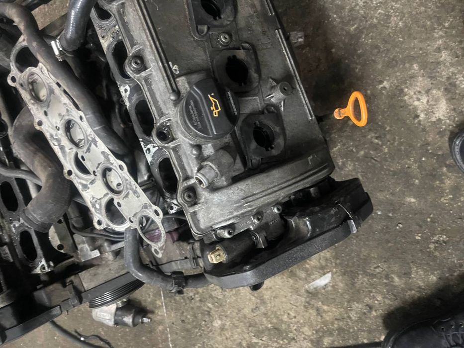 Продам двигун від Ауді А8 Д2 3.7