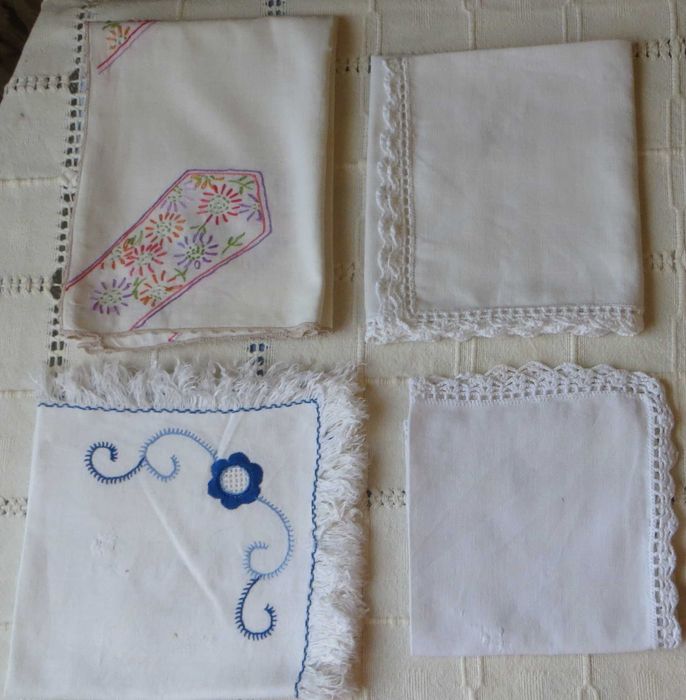 Napperons antigos de linho com 120 anos - Conjunto de 5 Napperons