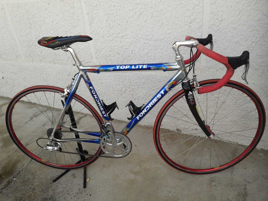 Bicicleta de Corrida com Quadro em Aluminio Marca Fondrieste