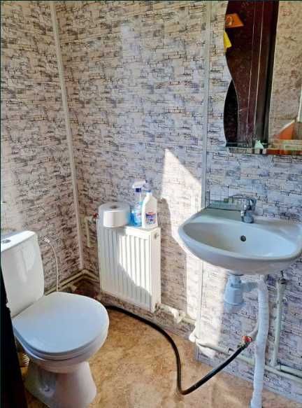 Продаж частини будинку по вул.Варзара