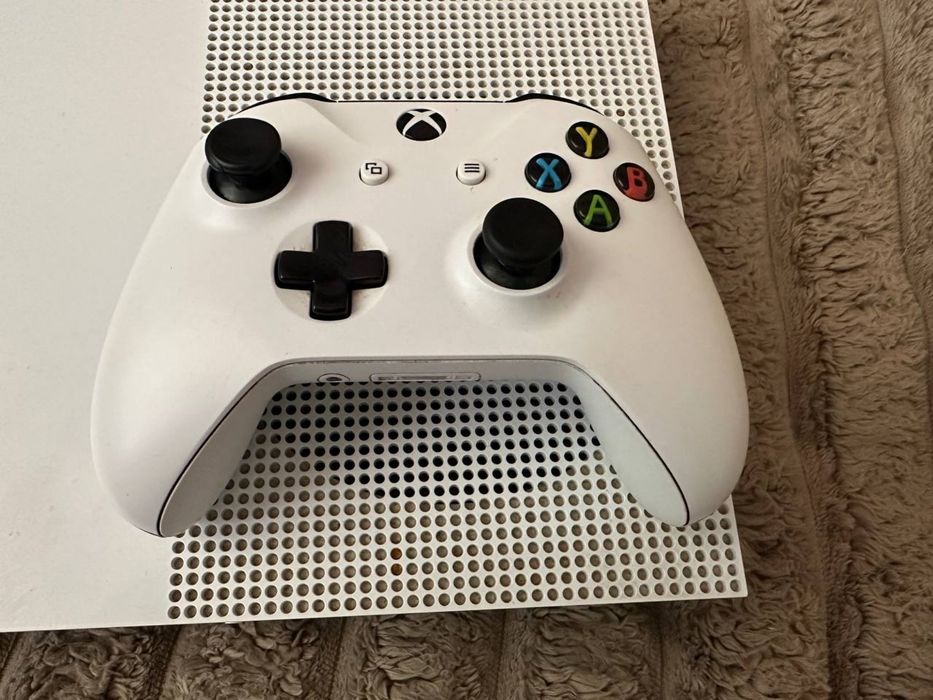 X box One S 512 Gb White