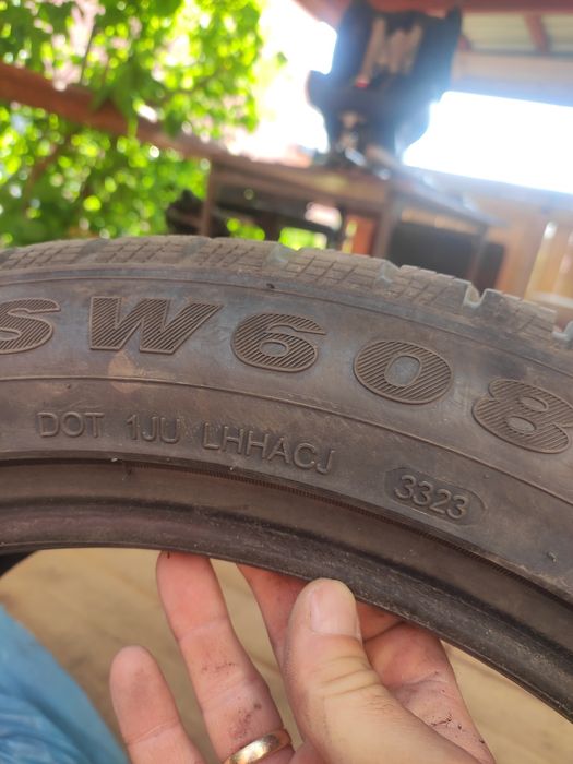 Opony zimowe Goodride rozmiar 225/50/18
