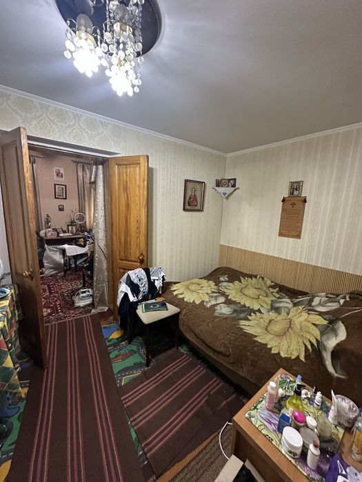 Продаємо будинок