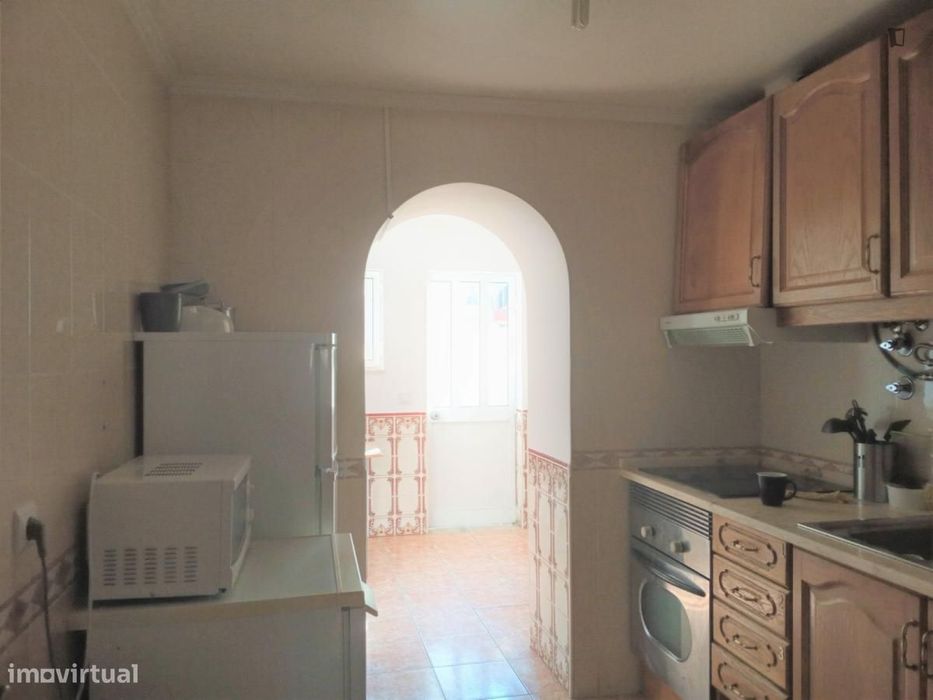 Quarto - localizado em Ajuda Lisbon