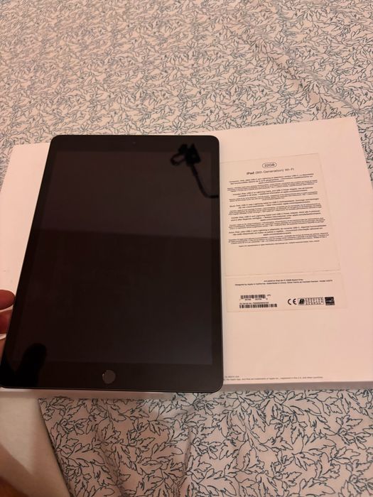 iPad 11, 8.ª Geração 32GB – Estado Impecável (Nunca usado)