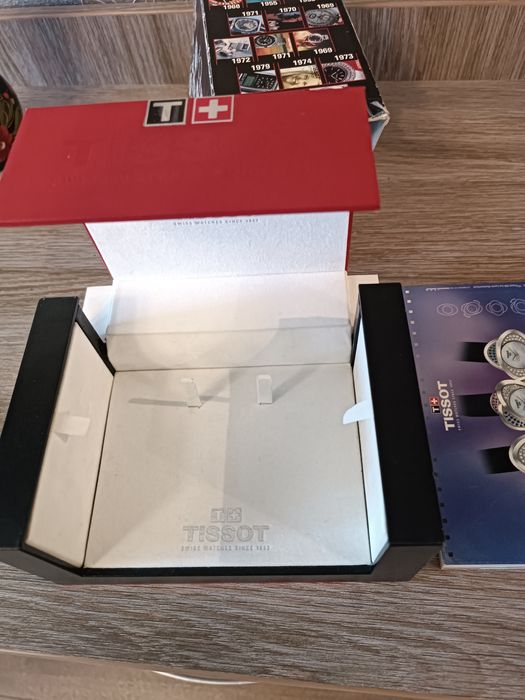 Коробка от часов Tissot