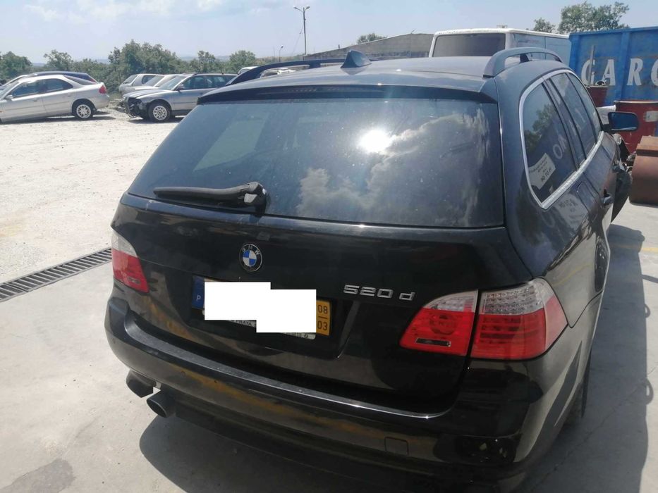 Para peças BMW 5 Touring (E61) 520D ano 2008