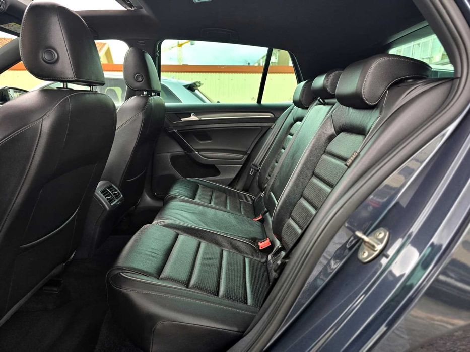 Volkswagen Golf 7.5 Gtd 2.0Tdi 184Cv Dsg (Look GTI)  "Full Extras"