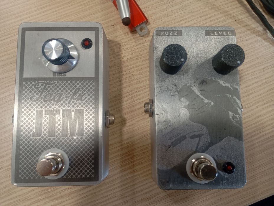 Pedais de efeitos para guitarra/baixo