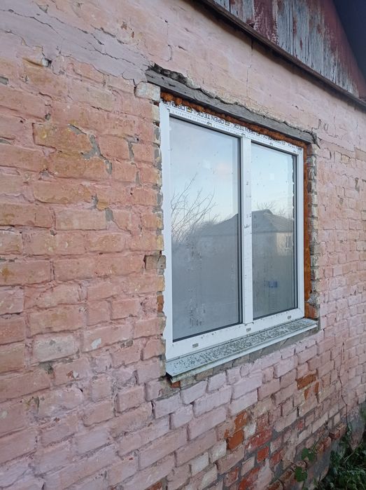 Помешкання біля річки. Село Брусилів.