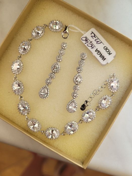 Nowy komplet ślubny