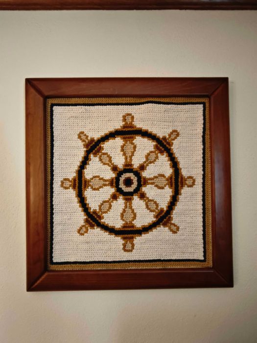 Quadro de Arraiolos 44x44 feito à mão