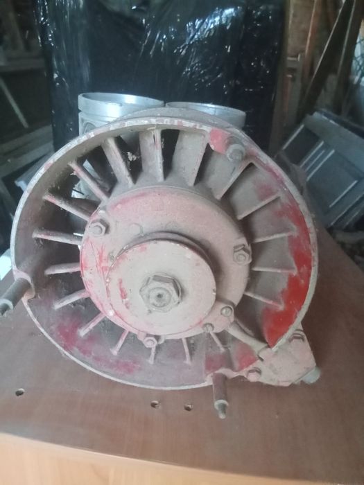 Запчастини до трактора Т - 40. Нові. СРСР.