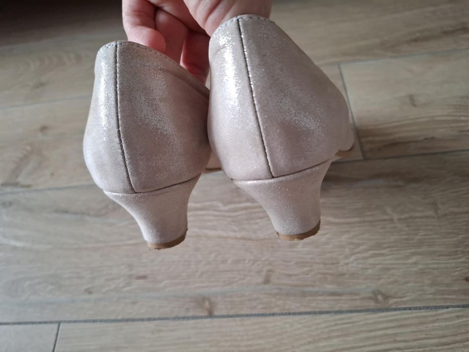 Buty ślubne, skórzane, r. 40