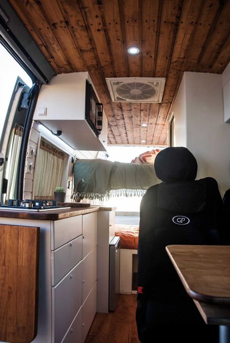 Venda Autocaravana Renault Master 4 lugares