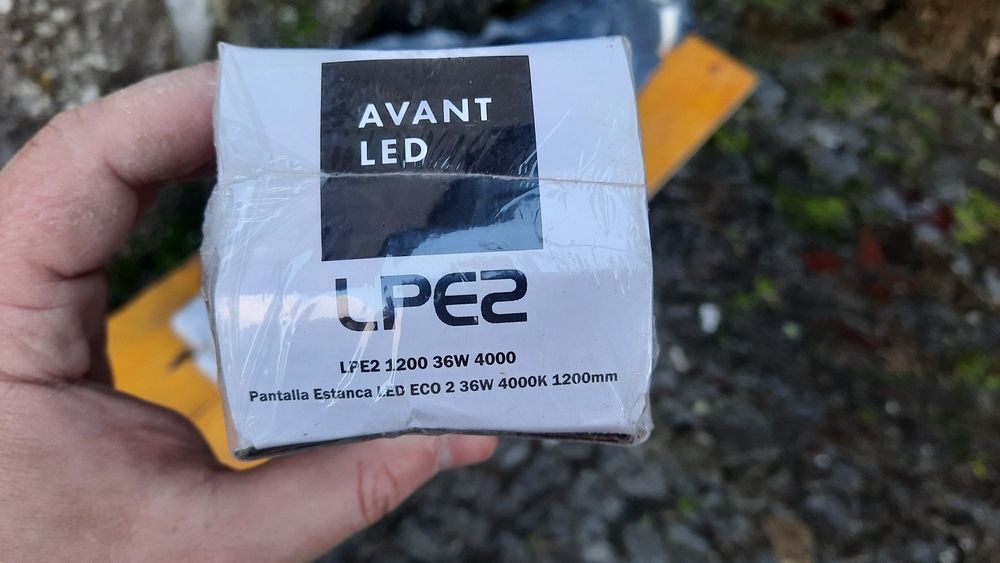 Luzes/ lâmpadas led, novas