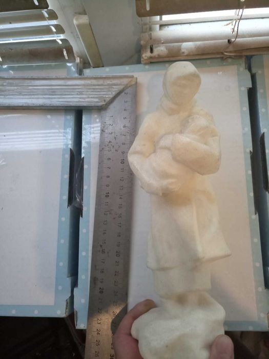 Орёл голуби резьба дерево камень