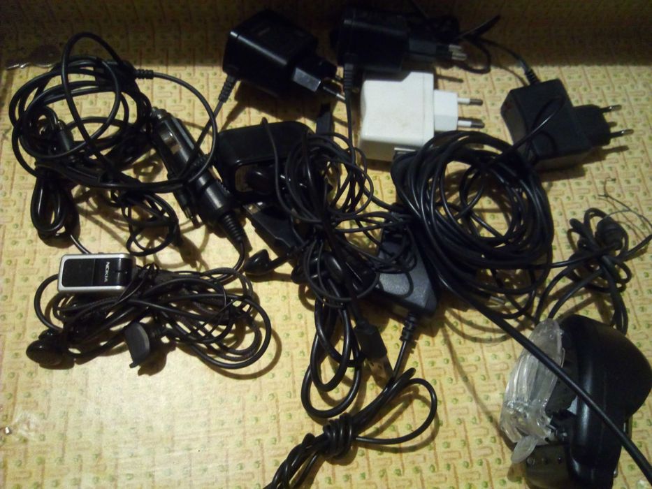 Nokia fly samsung lg (одним лотом)