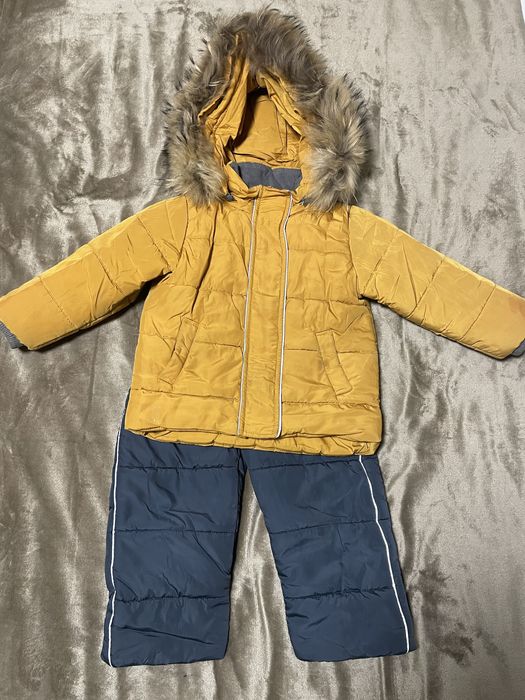 Дитячий зимовий комбінезон