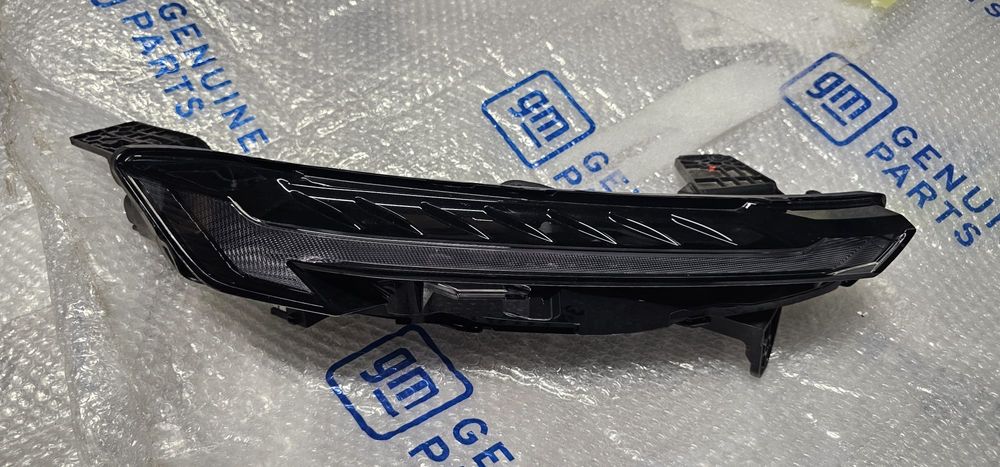 Lampa LED Ledowa reflektor Omoda 5 prawa prawy