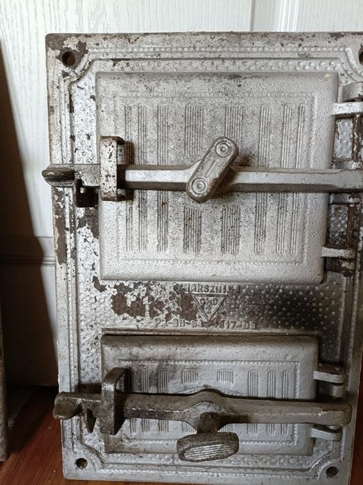 Dziwiki żeliwne od pieca