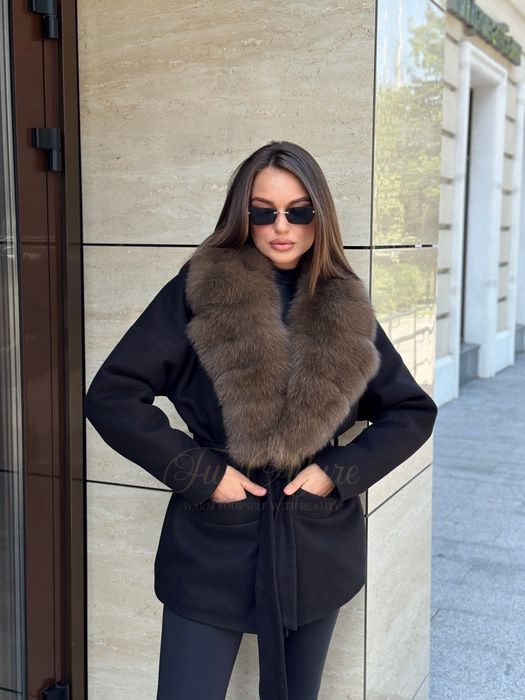 Жіноче кашемірове чорне пальто з натуральним хутро песця,42-56рр