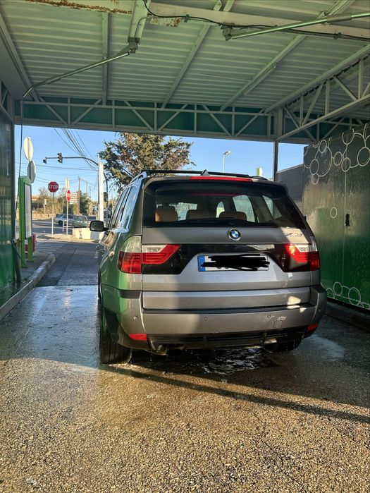 BMW X3 xDrive 18d (2008) - Impecável de Mecânica / Ecrã Android / Jantes 18"