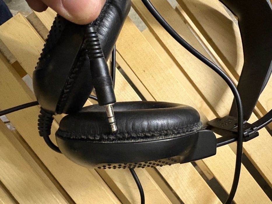 AKG K44 headphones