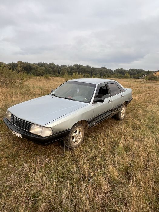 Audi 100 c3 1.8 газ бензин