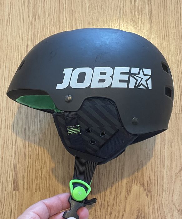 Capacete JOBE BASE