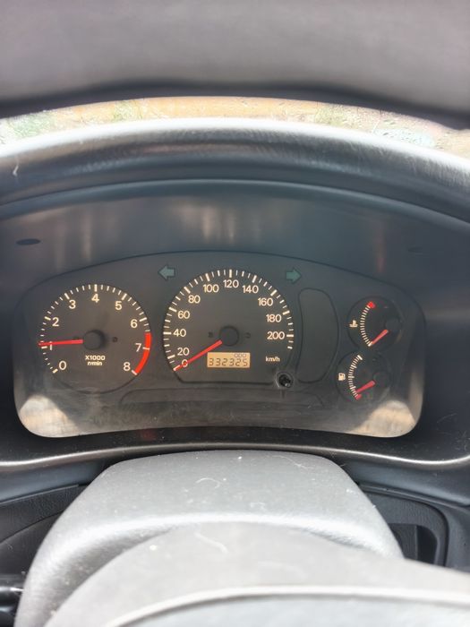 Mitsubishi Lancer 1.3 GLX