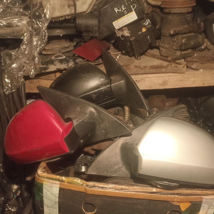 Kia ceed кіа Сід  06-09 L R дзеркало