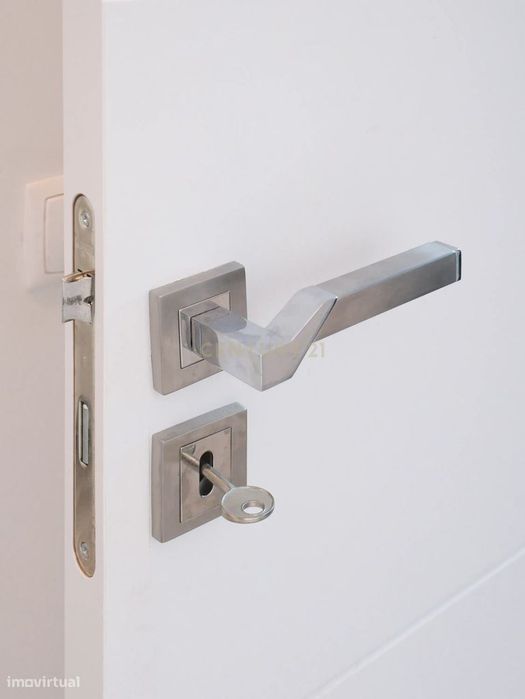 Moradia Térrea T3  com Piscina- Furo água  - Aroeira
